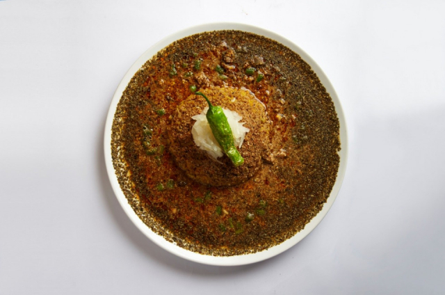 東京駅ヤエチカ「カレーカルテット」に大注目!名店の絶品カレーが大集合!