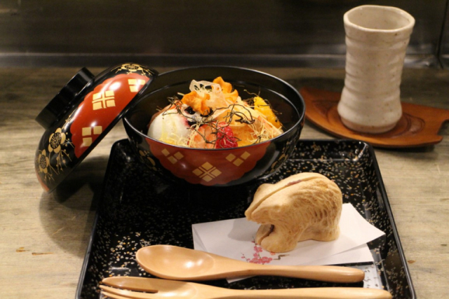 魅力4:OMOレンジャーとご近所・すすきのの夜に繰り出す