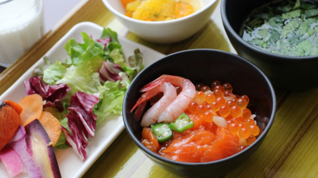 魅力6:バイキングからフルコースまで!気分に合わせて選べるお食事