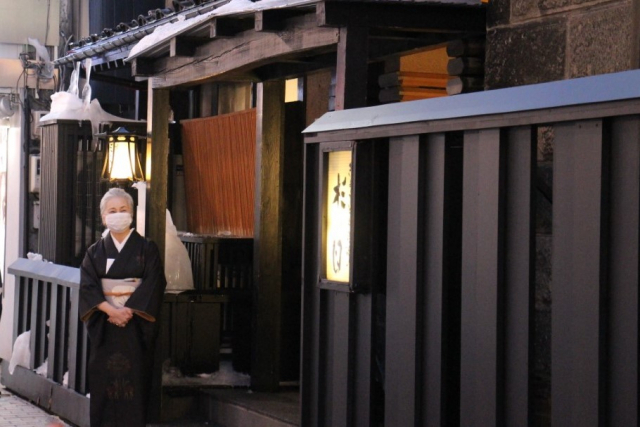 魅力4:OMOレンジャーとご近所・すすきのの夜に繰り出す