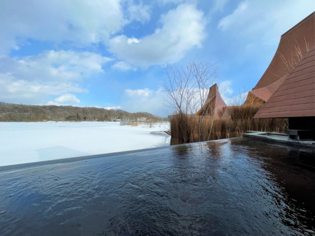 魅力3:すばらしい泉質のモール温泉