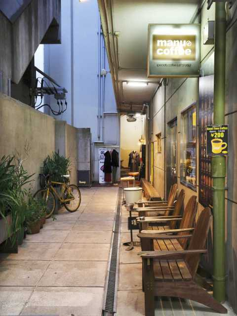 福岡のおすすめモーニング3. manu coffee 大名店(福岡市中央区)