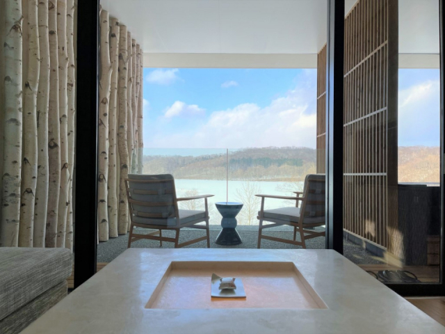 魅力4:全室からポロト湖を眺められる!素敵なお部屋