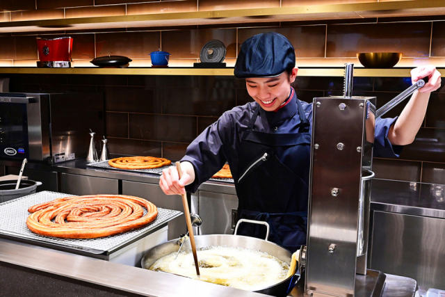 魅力2:スペインテイストのお料理が魅力のカフェレストラン