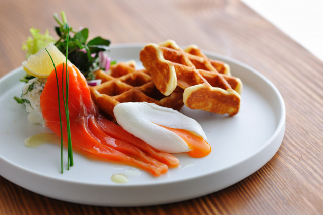 魅力3:カフェのおいしいお食事