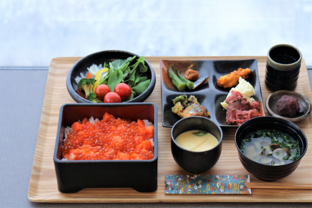 魅力6:バイキングからフルコースまで!気分に合わせて選べるお食事