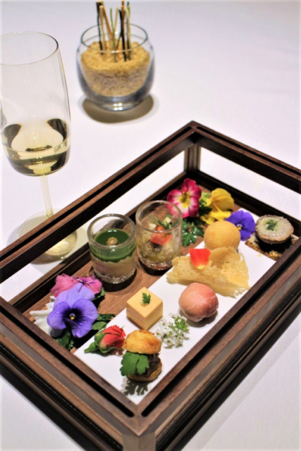 魅力6:バイキングからフルコースまで!気分に合わせて選べるお食事