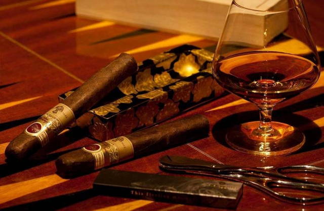 ダンディズムを極める大人の宵