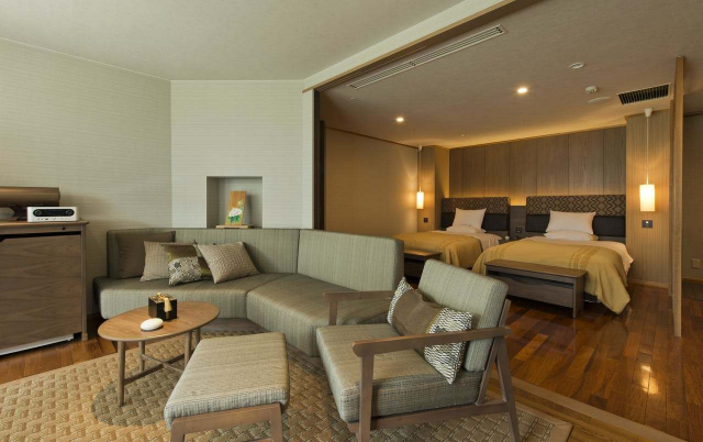 鬼怒川渓谷の四季を掌にするリバービュー客室