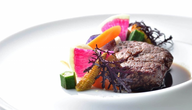 とりどりの高原野菜が映えるLAPIN流フレンチ