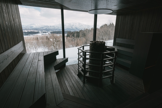 「Snow Peak FIELD SUITE SPA HEADQUARTERS」の魅力①:スパ施設