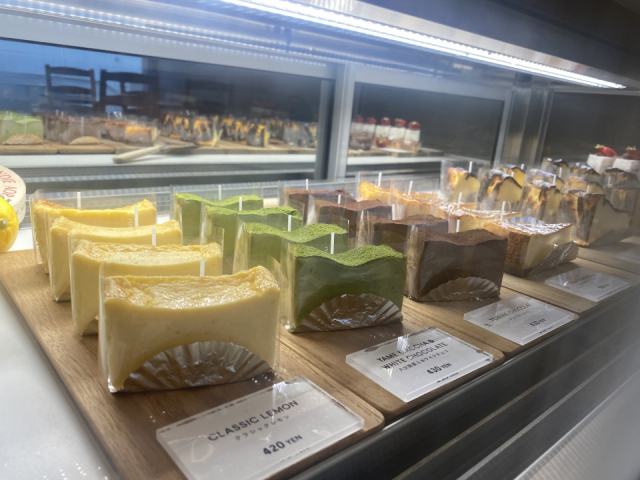 【福岡のチーズケーキ】さまざまなフレーバーが魅力の「CHEESE CAKE Lemon」、チーズケーキの老舗「Petit Jour」、トムとジェリーの世界観がかわいいチーズケーキ「1coffee」など、見た目もおしゃれなチーズケーキが味わえるおすすめ店5選