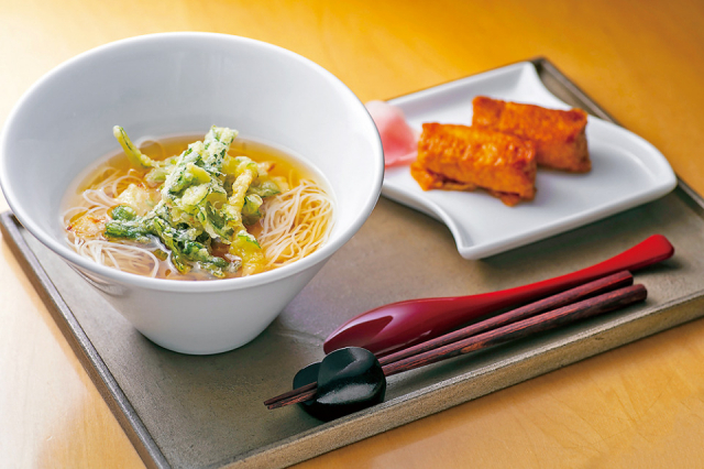 【奈良公園のランチ&カフェスポット】カフェ・ショップ鹿音(春日大社から徒歩5分)