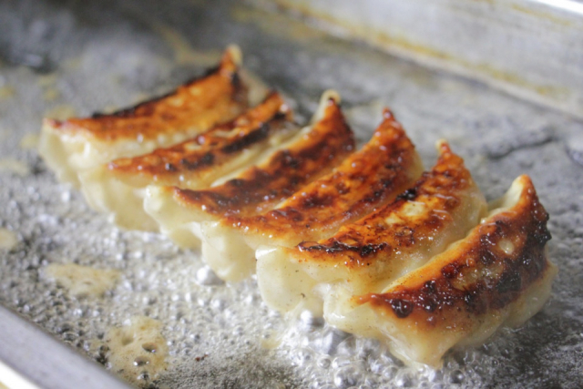 【餃子 宮崎/飲食店⑤】宮崎餃子恵屋 大塚店