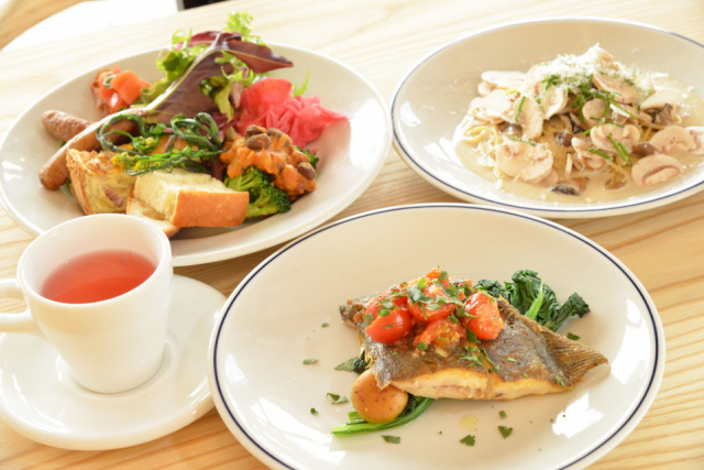 山形ならではの食とグッズが集まる「gu/ra」