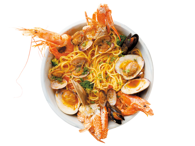 熱海銀座・渚町のランチ 話題のお店⑧ 熱海渚町・おさかな丼屋ビストロ