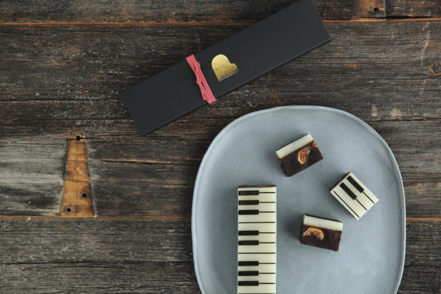 〈大分のおみやげ15選〉ジャズに合うようかん「ジャズ羊羹 classic」