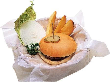 熱海銀座・渚町のランチ 話題のお店⑨ ボンネット