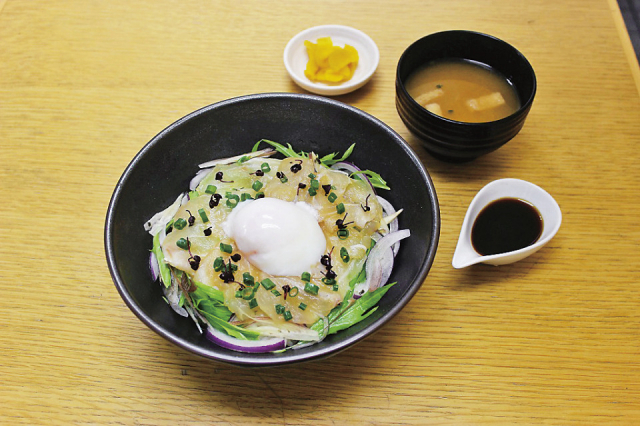 道の駅 KOKOくろべのご当地グルメ