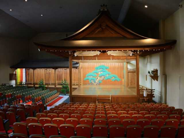 三宮周辺の由緒ある有名神社④:湊川神社(みなとがわじんじゃ)