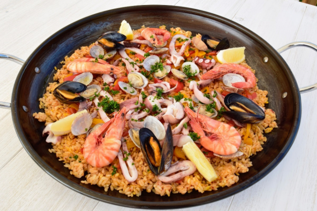 【淡路島】ペット・犬連れOKの観光スポット クラフトサーカス