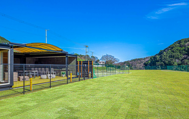 ドッググランピング淡路厚浜(兵庫県・洲本市)