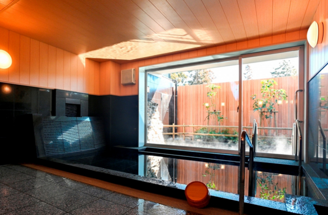 【ペットと泊まれる関西・西日本の温泉宿15選】 ホテル神戸六甲迎賓館(兵庫県・神戸二軒茶屋温泉)