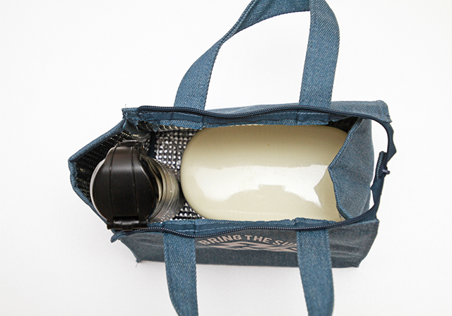 【ダイソーの保冷バッグ】マチ広トートバッグ(デニム)