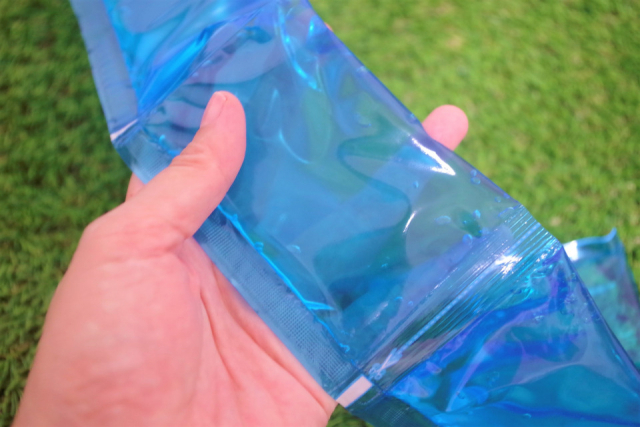 【ダイソーの保冷剤】消臭剤入 切って使える保冷剤(50g×6個)