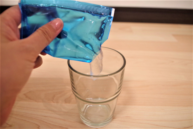 【ダイソーの保冷剤】消臭剤入 切って使える保冷剤(50g×6個)