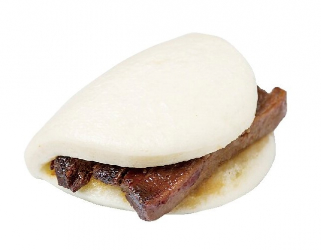 もっちり旨みのあるパオツが自慢の屋台「朋栄」