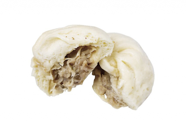 もっちり旨みのあるパオツが自慢の屋台「朋栄」