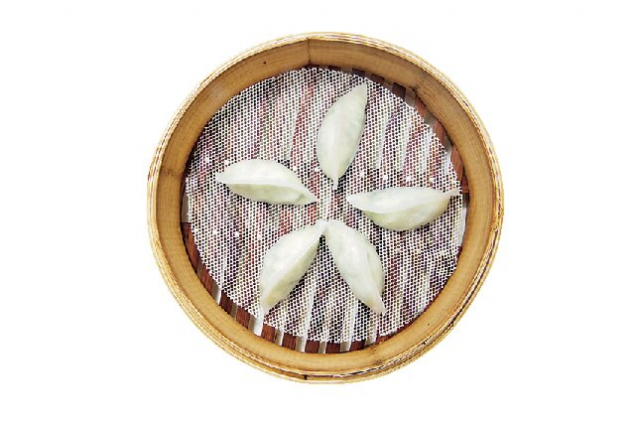 台湾名物の湯包(タンパオ)を手軽に食べ比べ「大同行・台湾タンパオ 南京町店」