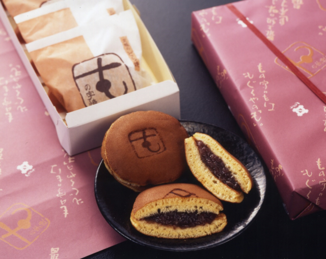 【大阪のみたらし団子おすすめ⑤】大ぶりの団子で食べごたえあり「甘党 もぐらや」