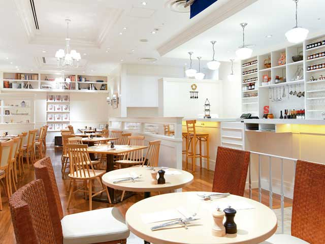 新宿のおすすめモーニングスポット5. サラベス ルミネ新宿店