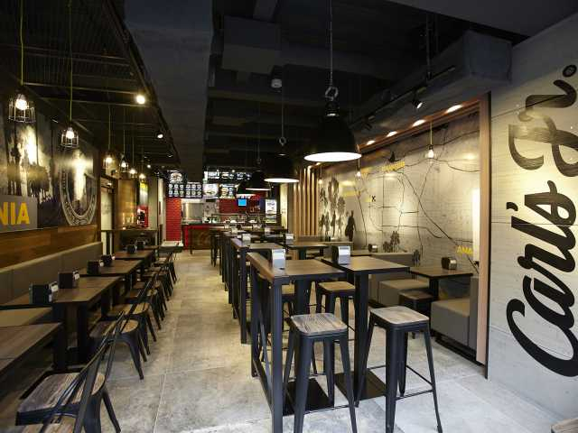 東京のおすすめモーニング7. カールスジュニア(千代田区)