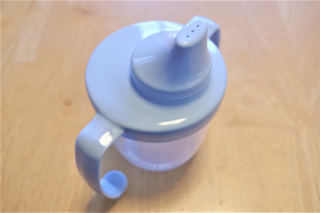 ベビーマグ(キャップ付)