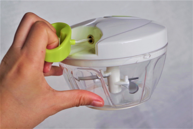 ハンドル野菜カッター