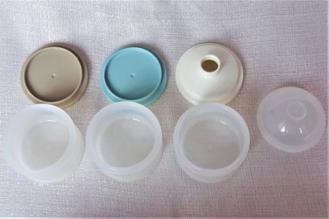 粉ミルクストッカー