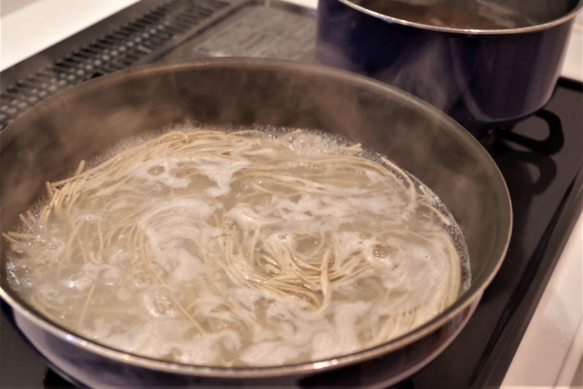 信州八割そば <323円>