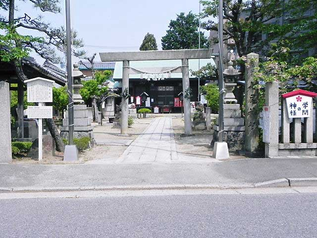【名古屋の神社⑬】七尾天神社(名古屋城・丸の内)