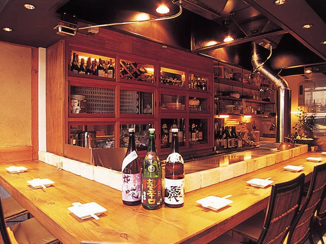 【広島の居酒屋】蜂ヤ 中新地店(流川・薬研堀)