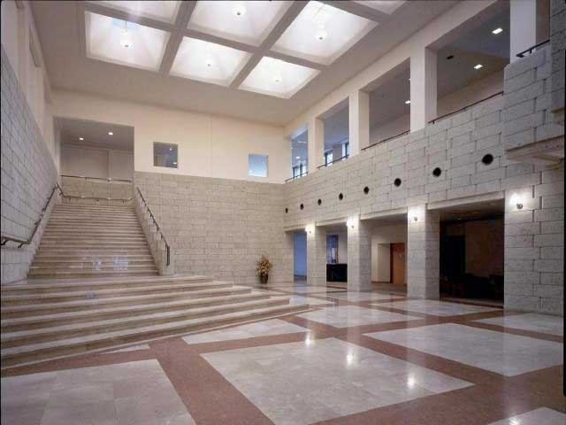 東京都内の美術館おすすめ48.町田市立国際版画美術館(町田市)