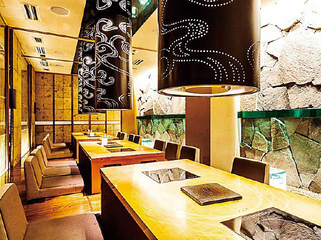 【名古屋の焼き肉①】最飛びヒレ家 馬喰一代 名古屋 EAST(名駅)