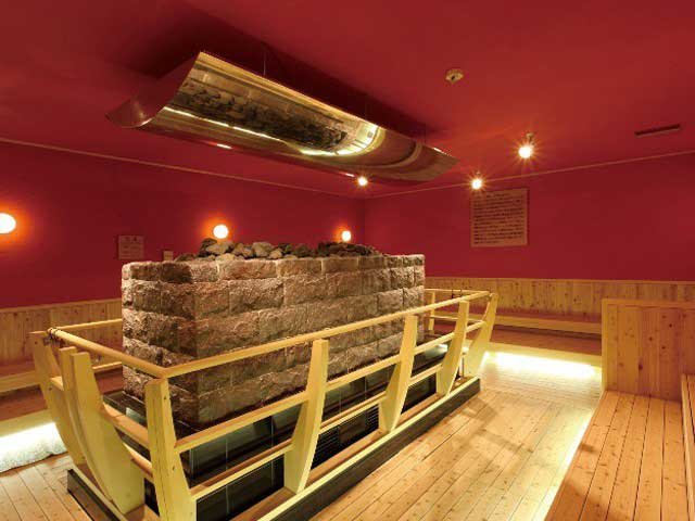 【大阪・地下鉄でいく日帰り温泉】湯源郷 太平のゆ なんば店(大国町駅からすぐ)