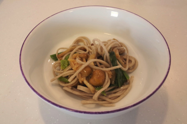 【スーパー「ツルヤ」のおすすめオリジナル商品⑨ご飯のおとも】ボトル入りなめ茸