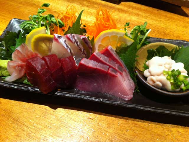 【横浜のバー⑰ 関内駅】立式本格酒処コトブキヤ酒店