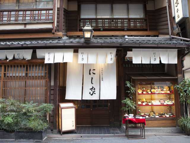【大阪のうどん⑤ 難波・心斎橋周辺】うどんちり本家 にし家本店(心斎橋)
