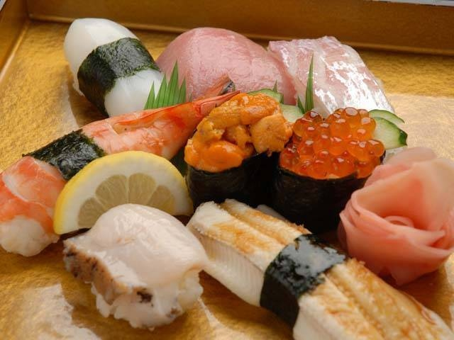 【大阪の寿司⑥】寿司・鍋・一品料理 鶴橋駅前 うをさ(鶴橋)