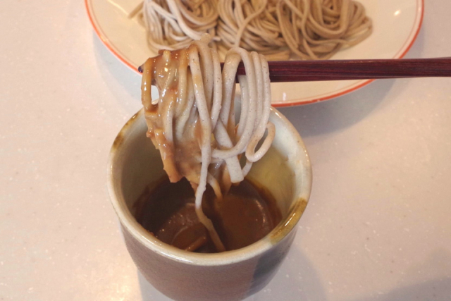 【スーパー「ツルヤ」のおすすめオリジナル商品⑤調味料】くるみのたれ